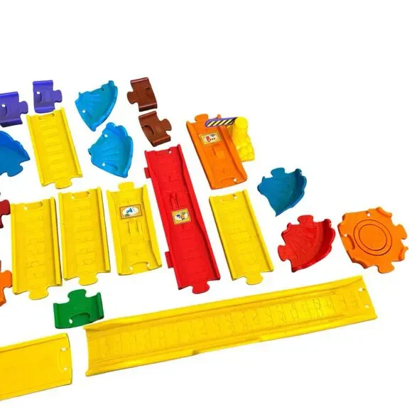 VTech Go! Go! Smart Wheels HUGE 80+ Pc Lot Train‎ Crane Tracks Construction - Picture 3 of 15